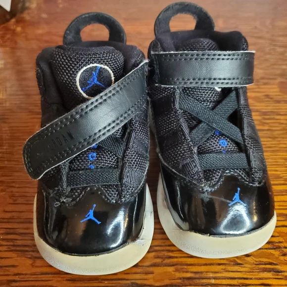 Jordan 6 Rings Sneakers - Picture 3 of 10